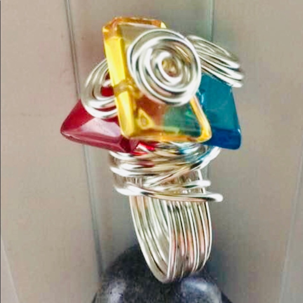 Tri color silver wire ring